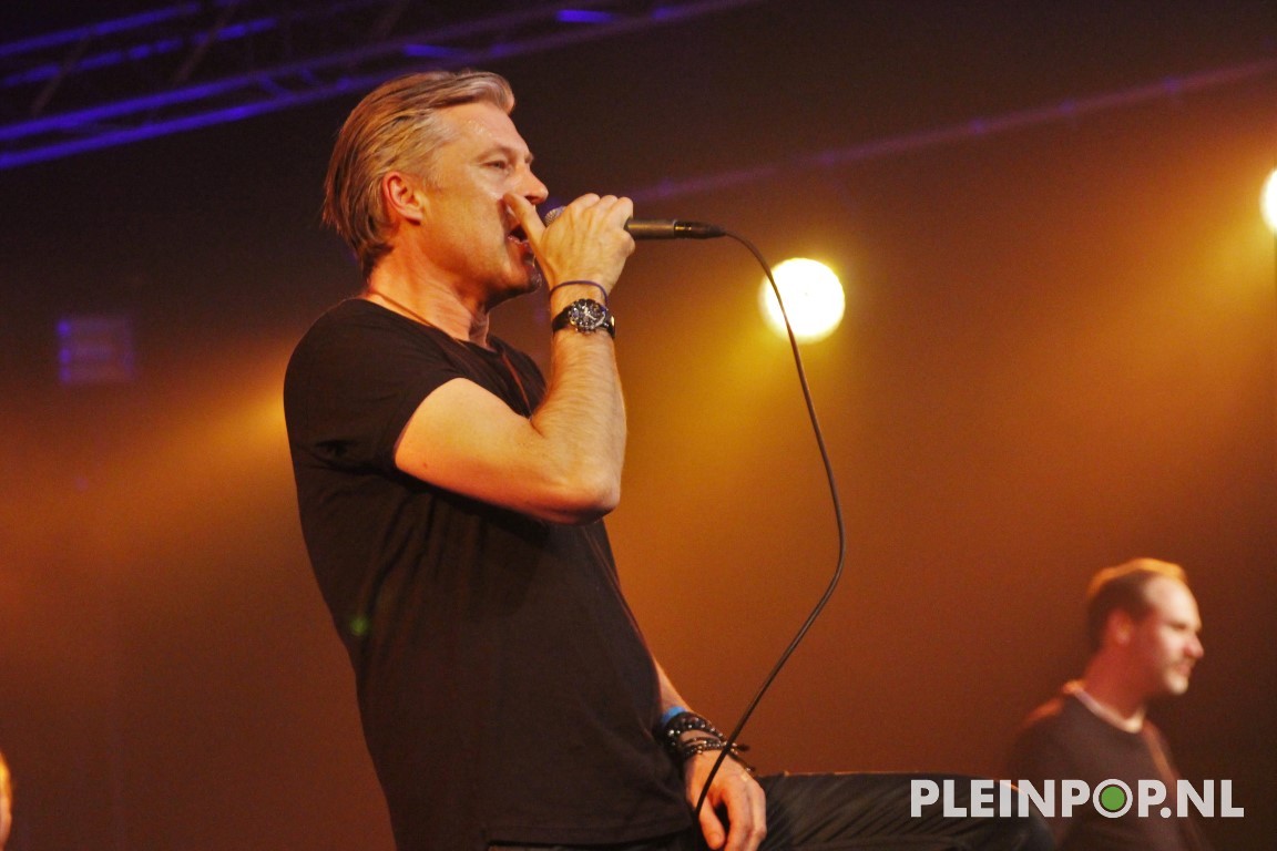 The Springsteen Experience    (6)